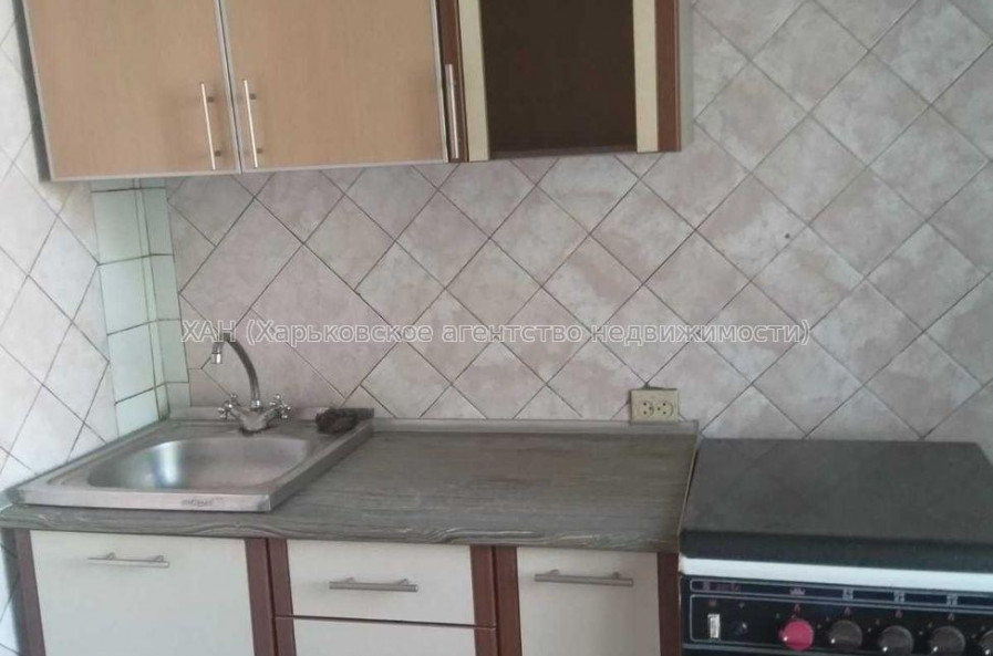 Продам квартиру, Каркача Ивана бульв. , 3  ком., 60 м², без ремонта 