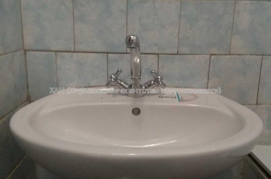 Продам квартиру, Каркача Ивана бульв. , 3  ком., 60 м², без ремонта 