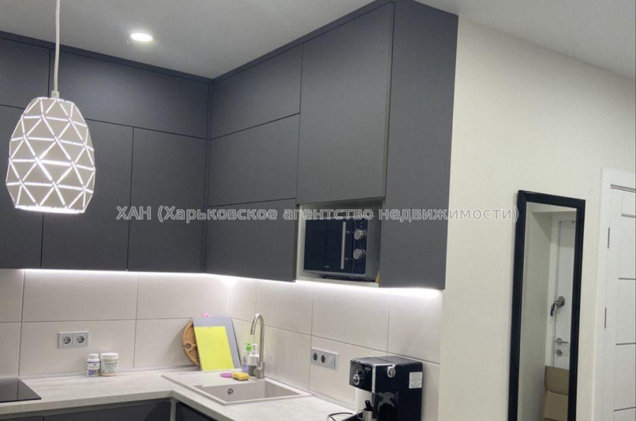 Продам квартиру, Шевченковский пер. , 1 кім., 34.70 м², авторский дизайн 