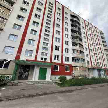 Продам квартиру, Натальи Ужвий ул. , 3  ком., 64 м², без внутренних работ 