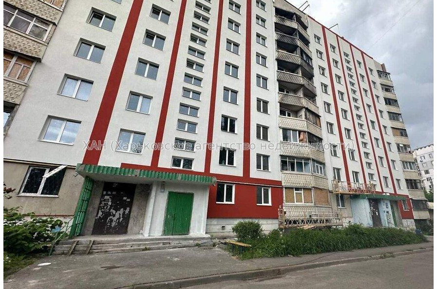 Продам квартиру, Натальи Ужвий ул. , 3  ком., 64 м², без внутренних работ 