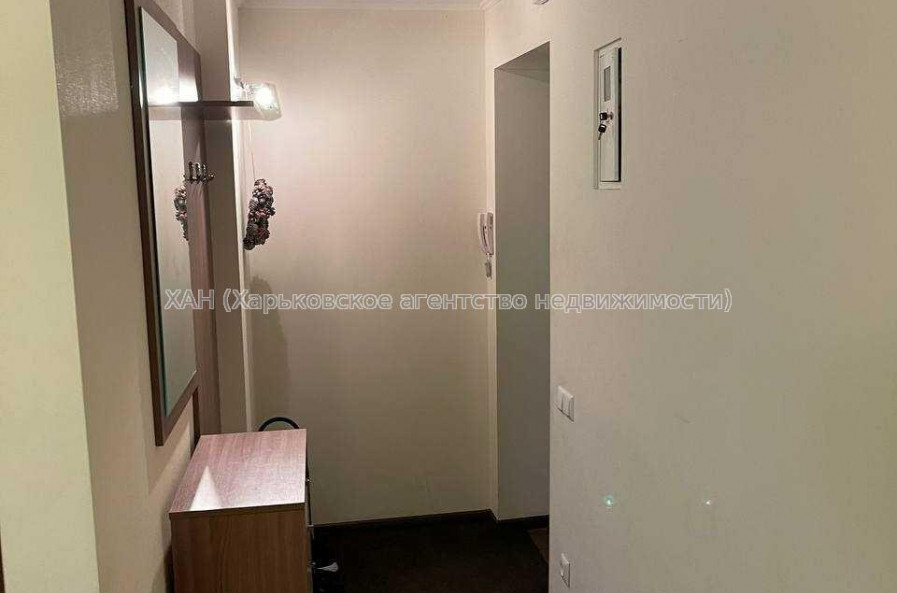 Продам квартиру, 23 Августа ул. , 1 кім., 33 м², евроремонт 