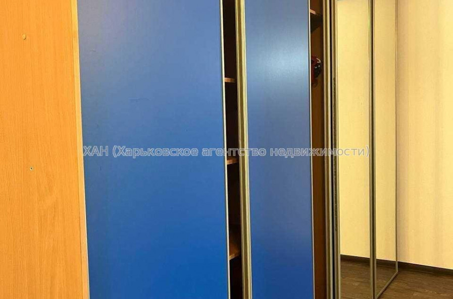 Продам квартиру, 23 Августа ул. , 1 кім., 33 м², евроремонт 