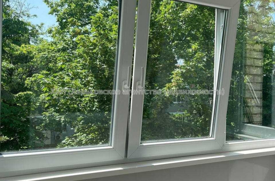 Продам квартиру, 23 Августа ул. , 1 кім., 33 м², евроремонт 