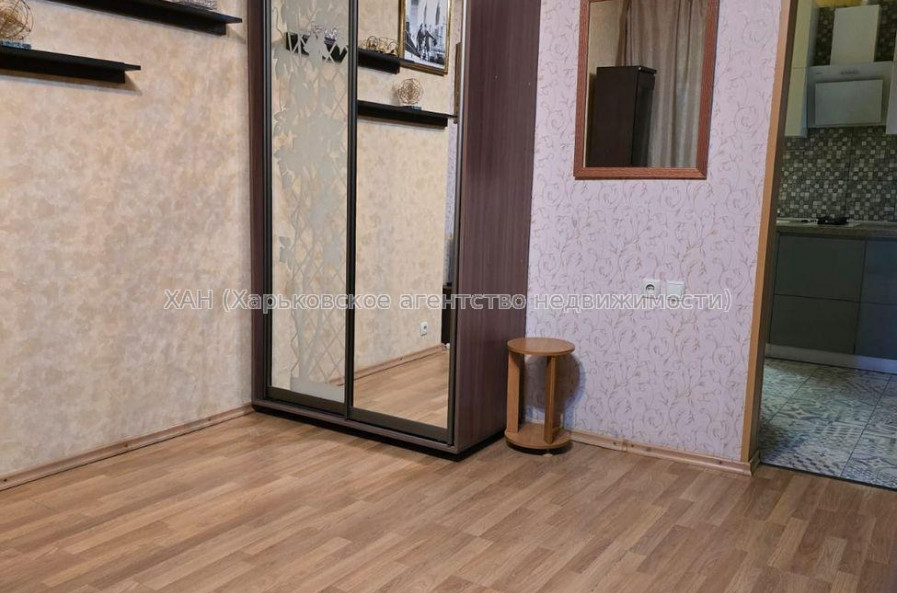 Продам квартиру, Троицкий пер. , 2  ком., 70 м², капитальный ремонт 