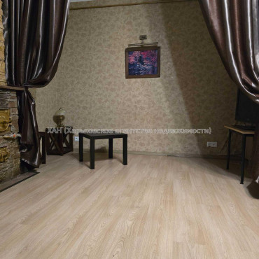 Продам квартиру, Троицкий пер. , 2  ком., 70 м², капитальный ремонт 