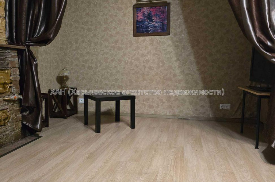 Продам квартиру, Троицкий пер. , 2  ком., 70 м², капитальный ремонт 