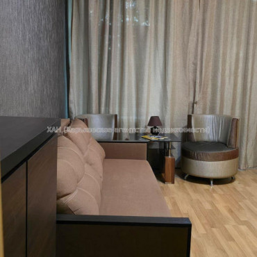 Продам квартиру, Троицкий пер. , 2  ком., 70 м², капитальный ремонт 