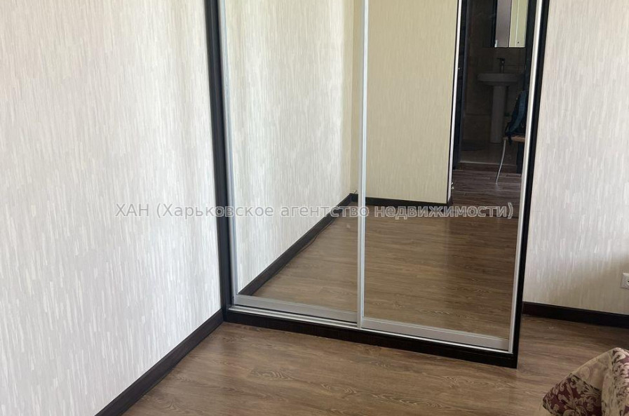 Продам квартиру, Победы просп. , 62Б , 1  ком., 27 м², евроремонт 