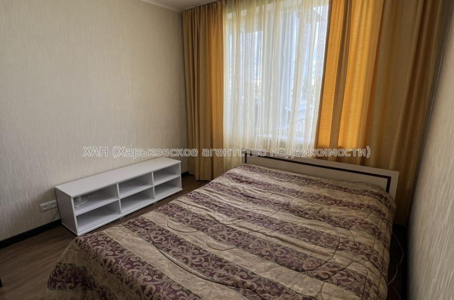 Продам квартиру, Победы просп. , 62Б , 1  ком., 27 м², евроремонт 
