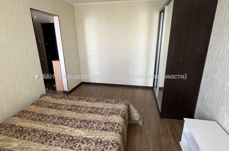 Продам квартиру, Победы просп. , 62Б , 1  ком., 27 м², евроремонт 