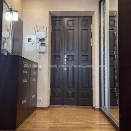 Продам квартиру, Чайковского ул. , 2  ком., 55.50 м², евроремонт