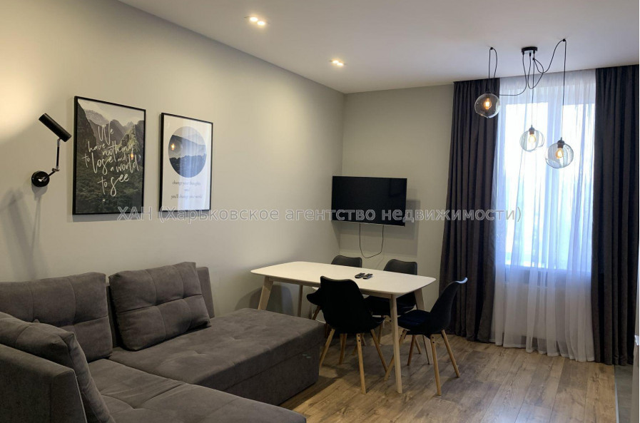 Продам квартиру, Большая Панасовская ул. , 2 кім., 81.10 м², авторский дизайн 