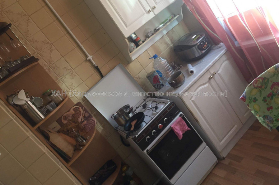 Продам квартиру, 2  ком., 50 м², косметический ремонт 