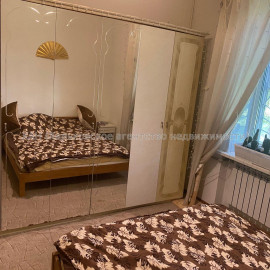 Продам квартиру, 2  ком., 50 м², косметический ремонт
