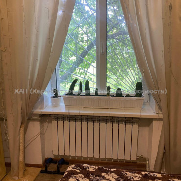 Продам квартиру, 2 кім., 50 м², косметический ремонт 