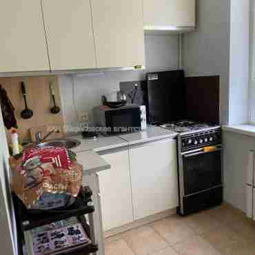 Продам квартиру, Победы просп. , 1  ком., 25.60 м², косметический ремонт 