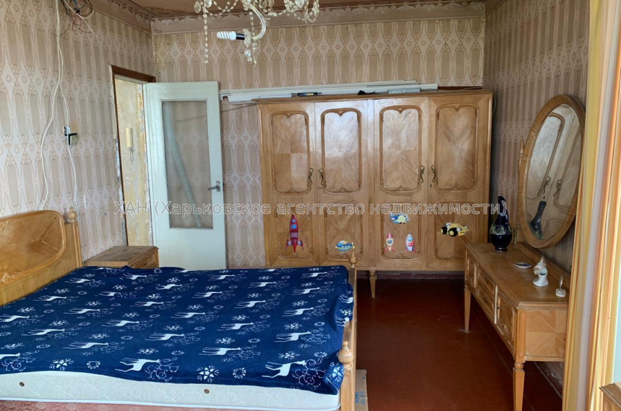 Продам квартиру, Юбилейный просп. , 2 кім., 50 м², частичный ремонт 