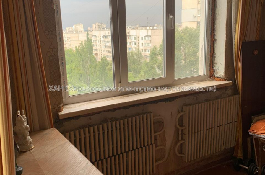 Продам квартиру, Юбилейный просп. , 2 кім., 50 м², частичный ремонт 