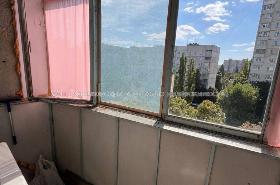 Продам квартиру, Валентиновская ул. , 2  ком., 46 м², капитальный ремонт 