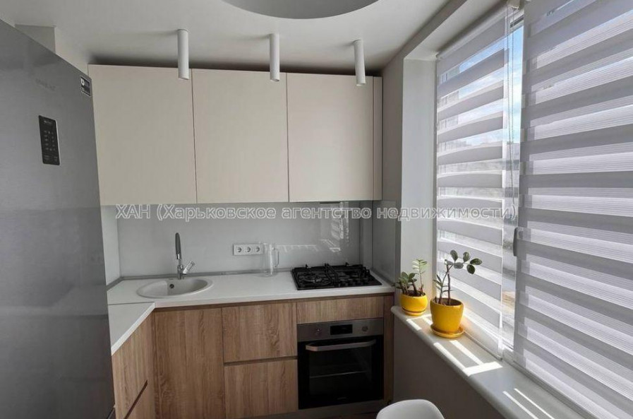 Продам квартиру, Валентиновская ул. , 2  ком., 46 м², капитальный ремонт 