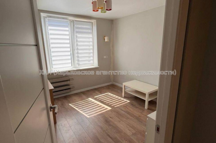 Продам квартиру, Валентиновская ул. , 2  ком., 46 м², капитальный ремонт 