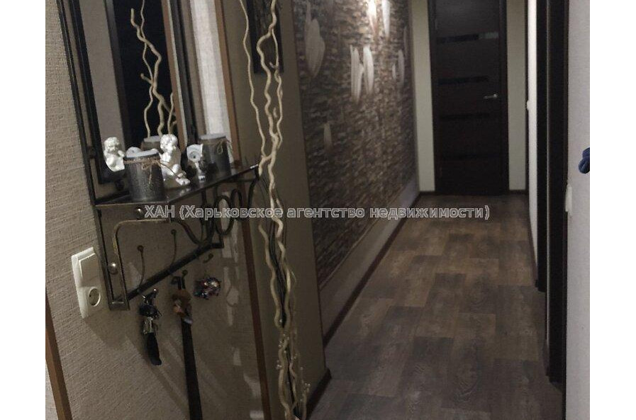 Продам квартиру, Валерия Романовского ул. , 2  ком., 45 м², евроремонт 