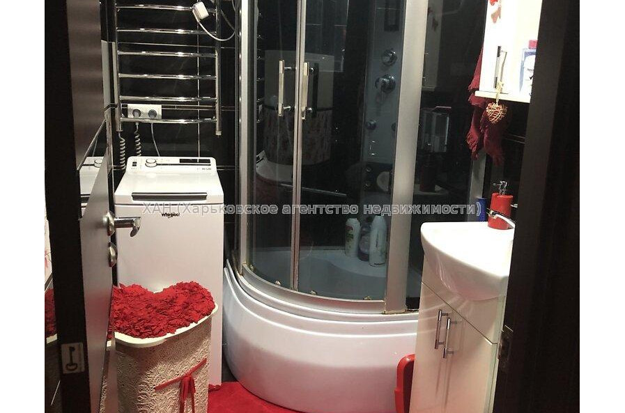 Продам квартиру, Валерия Романовского ул. , 2  ком., 45 м², евроремонт 