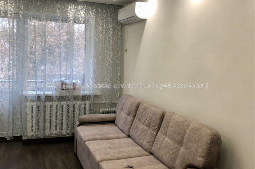 Продам квартиру, 23 Августа ул. , 2 кім., 46 м², капитальный ремонт 