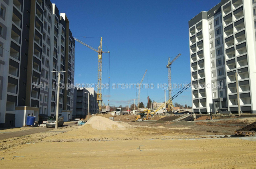 Продам квартиру, Полтавский Шлях ул. , 1  ком., 48 м², без внутренних работ 