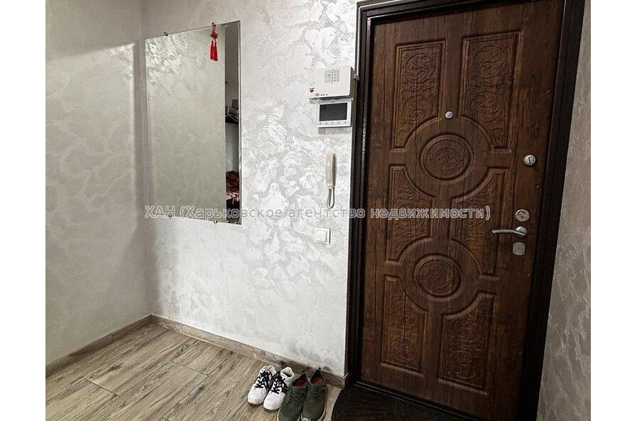 Продам квартиру, Метростроителей ул. , 2 кім., 55.90 м², евроремонт 