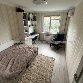 Продам квартиру, Метростроителей ул. , 2 кім., 55.90 м², евроремонт
