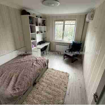 Продам квартиру, Метростроителей ул. , 2 кім., 55.90 м², евроремонт 