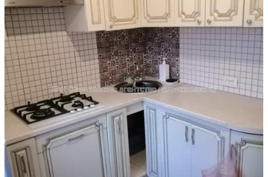 Продам квартиру, Петра Григоренко пр-т , 2 кім., 45 м², частичный ремонт 