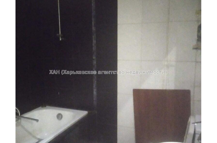 Продам квартиру, Селянская ул. , 2  ком., 69.70 м², капитальный ремонт 
