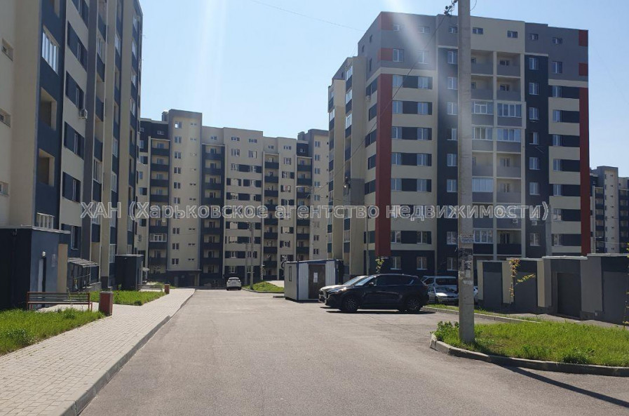 Продам квартиру, Победы просп. , 1  ком., 40.11 м², без внутренних работ 