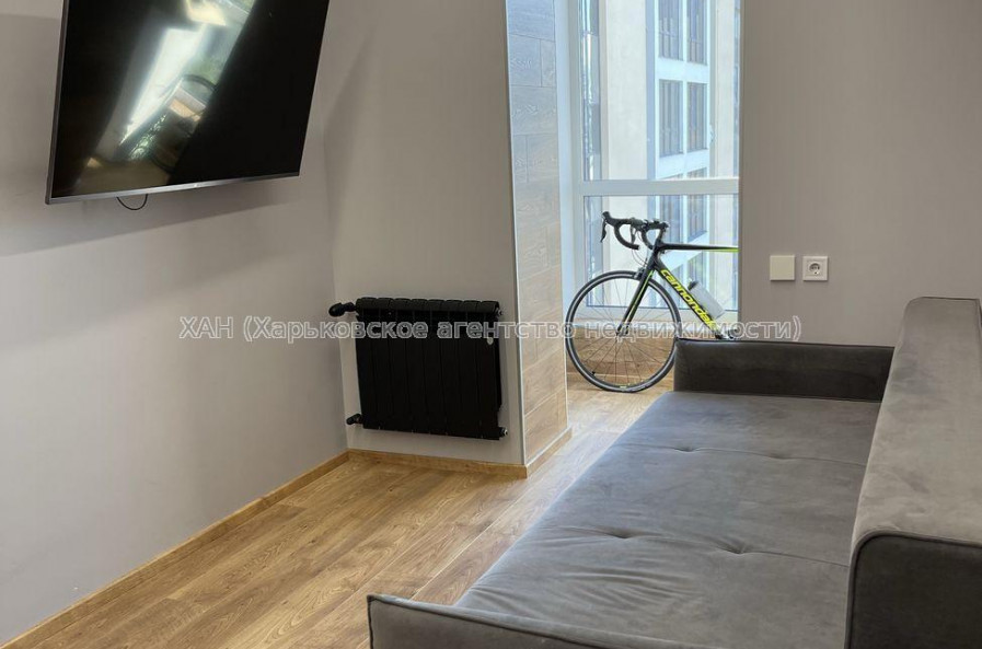Продам квартиру, Клочковская ул. , 1  ком., 54.80 м², авторский дизайн 