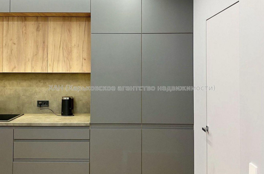 Продам квартиру, Клочковская ул. , 1  ком., 54.80 м², авторский дизайн 