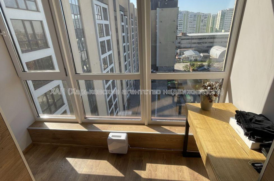 Продам квартиру, Клочковская ул. , 1  ком., 54.80 м², авторский дизайн 