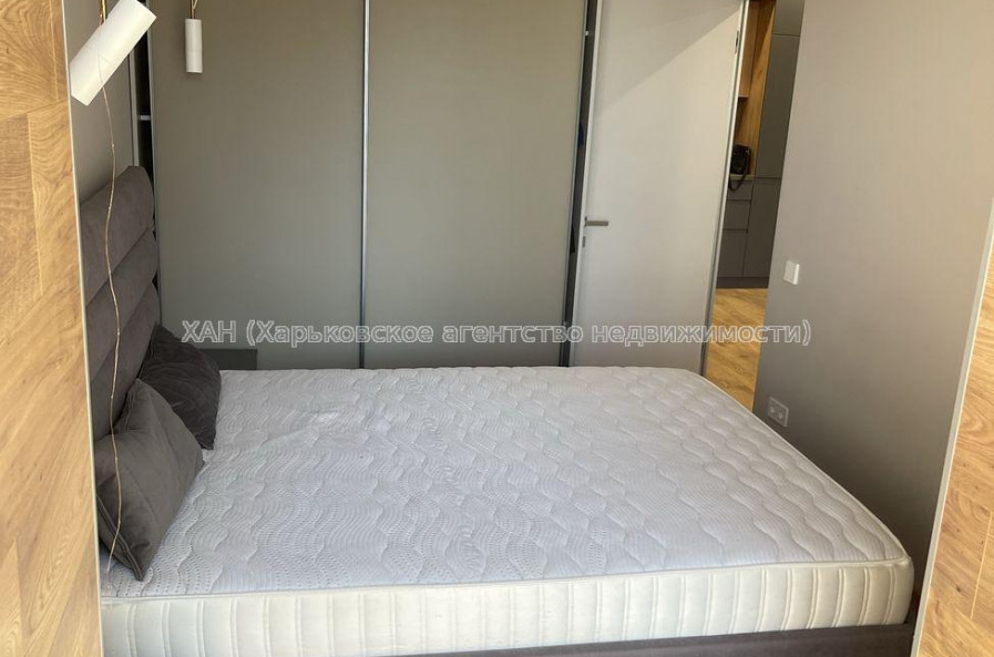 Продам квартиру, Клочковская ул. , 1 кім., 54.80 м², авторский дизайн 