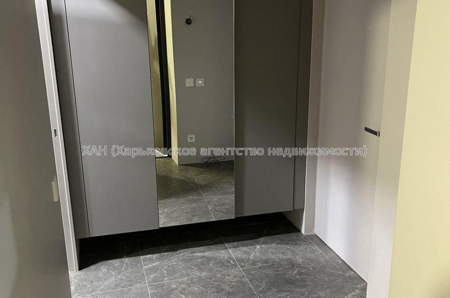 Продам квартиру, Клочковская ул. , 1  ком., 54.80 м², авторский дизайн 