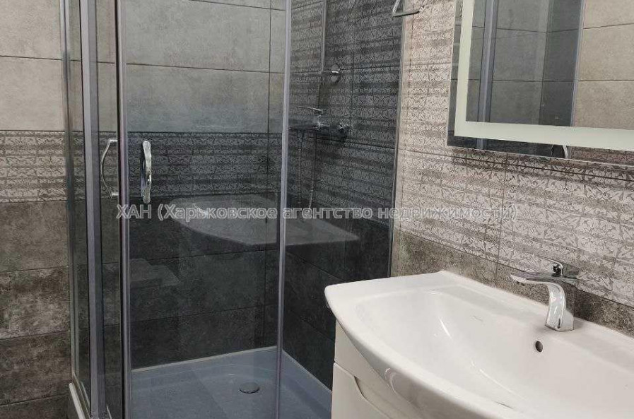 Продам квартиру, Академика Павлова ул. , 1 кім., 48 м², авторский дизайн 