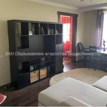 Продам квартиру, Продольная ул. , 3  ком., 67 м², евроремонт 