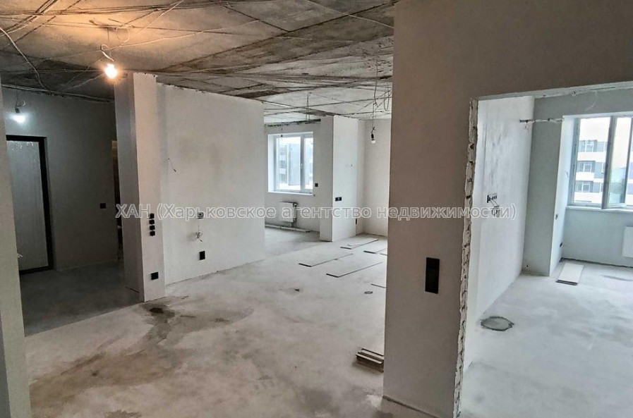 Продам квартиру, Героев Харькова просп. , 3  ком., 101 м², без отделочных работ 