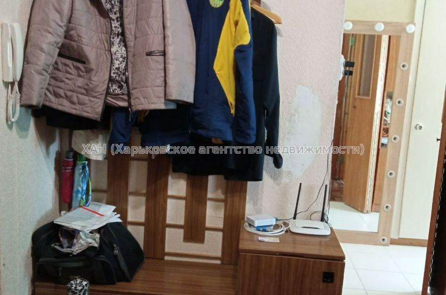 Продам квартиру, Каденюка ул. , 2  ком., 44.50 м², косметический ремонт 