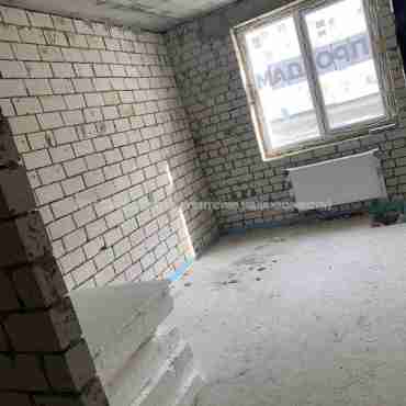 Продам квартиру, 2  ком., 57 м², без внутренних работ 
