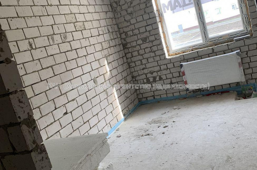 Продам квартиру, 2  ком., 57 м², без внутренних работ 