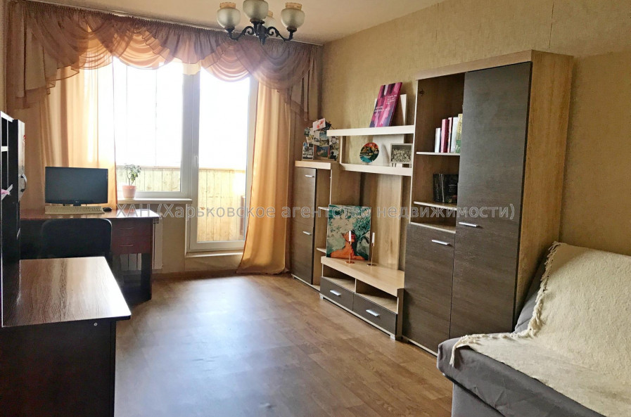Продам квартиру, Академика Павлова ул. , 3 кім., 65 м², косметический ремонт 