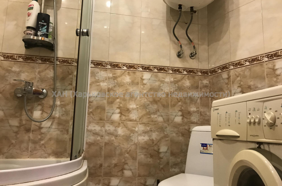 Продам квартиру, Академика Павлова ул. , 3 кім., 65 м², косметический ремонт 