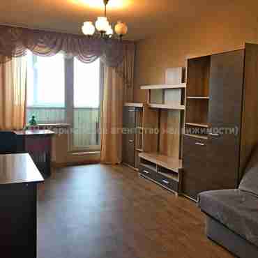 Продам квартиру, Академика Павлова ул. , 148 , 3 кім., 65 м², косметический ремонт 